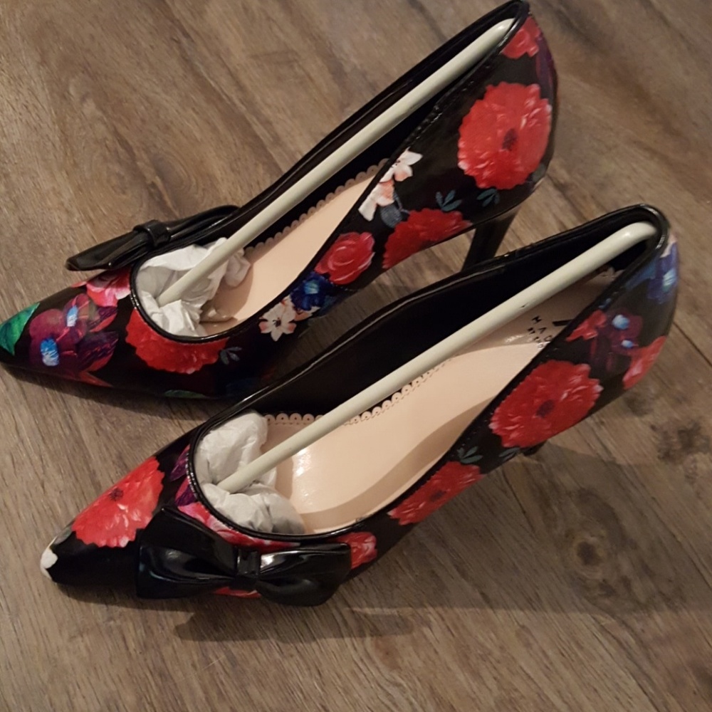 ShoeDazzle Madison Pumps High Heels
